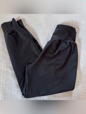 Old Navy Black Women's Jogger Track Pants power soft high rise medium